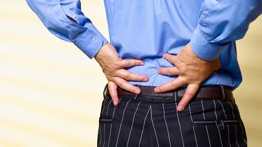 Symptoms and manifestations of lumbar osteochondosis